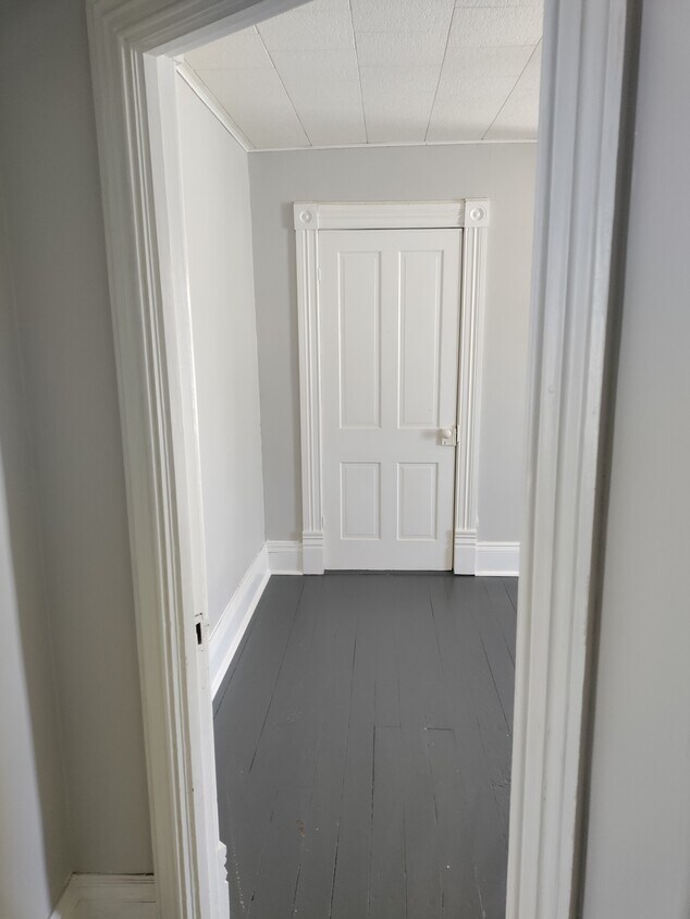 Bedroom 1 - 525 W John St