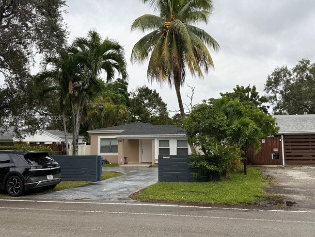 Foto del edificio - 2140 NE 183rd St