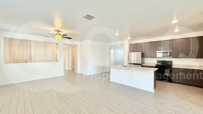 Foto del edificio - 36604 W San Sisto Ave