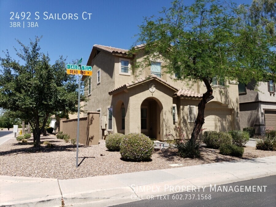 Primary Photo - 2492 S Sailors Ct