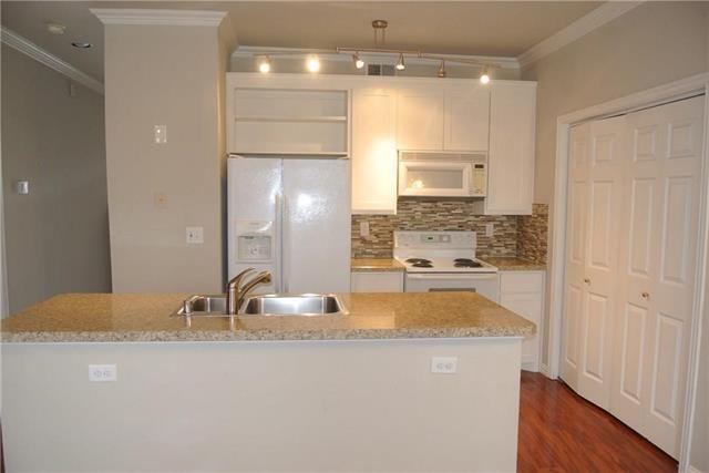 Foto del edificio - 2366 Southcourt Cir