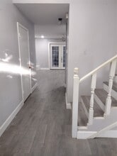 Building Photo - 7514 Wovenwood Ln