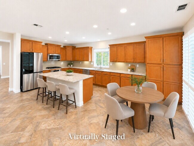 Foto del edificio - Arrowood Single Story 4 Bedroom 3 Bathroom on Quiet Tree-lined Street