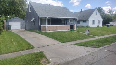 Building Photo - 4005 Prescott Ave