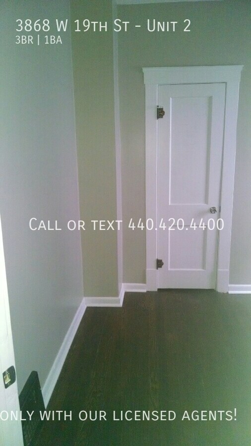 Foto del edificio - 3868 W 19th St