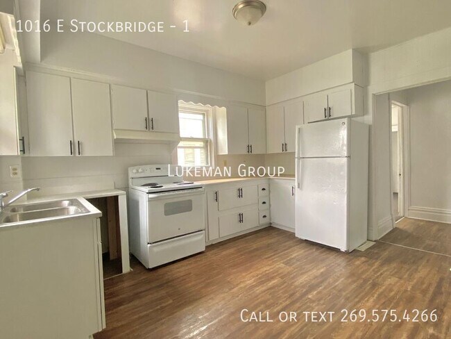 Foto del edificio - 1016 E Stockbridge-1