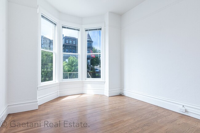 Foto del edificio - 915-917 Guerrero Street (907r)