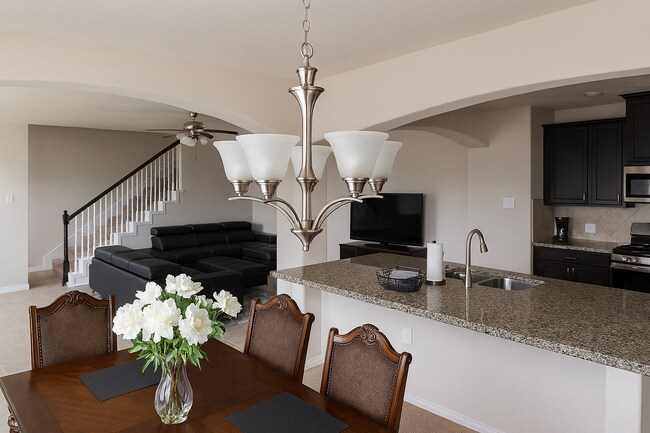 Cocina - 8311 Greys Ln