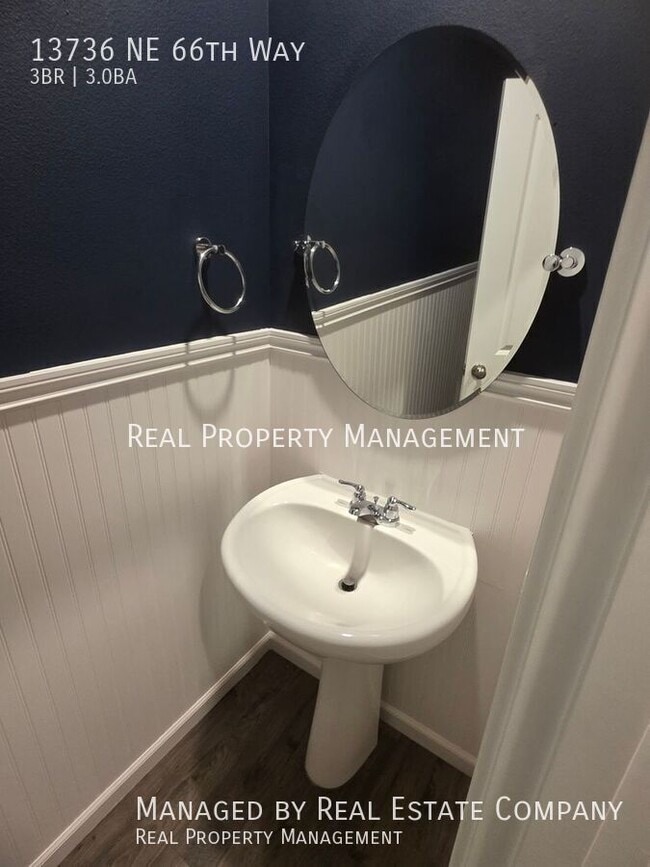 Foto del edificio - 13736 NE 66th Wy