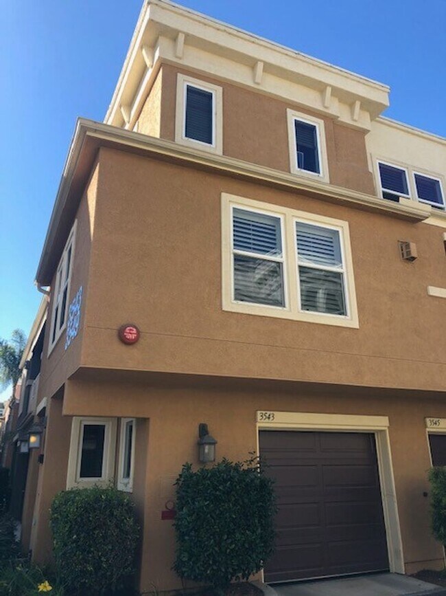Building Photo - Move in Special $500 off first months rent...