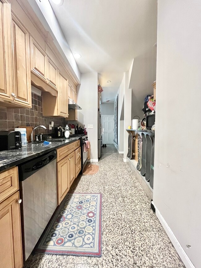 Building Photo - 45 Allston St