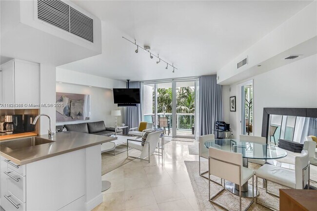 Foto del edificio - 1000 South Pointe Dr