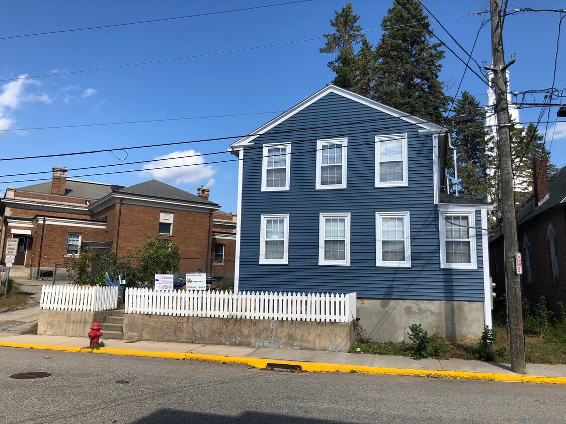 46 Academy St Unit C, Killingly, CT 06239 Apartments in Killingly, CT