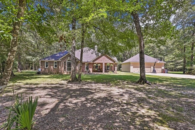 Building Photo - 30006 Commons Woods Ct
