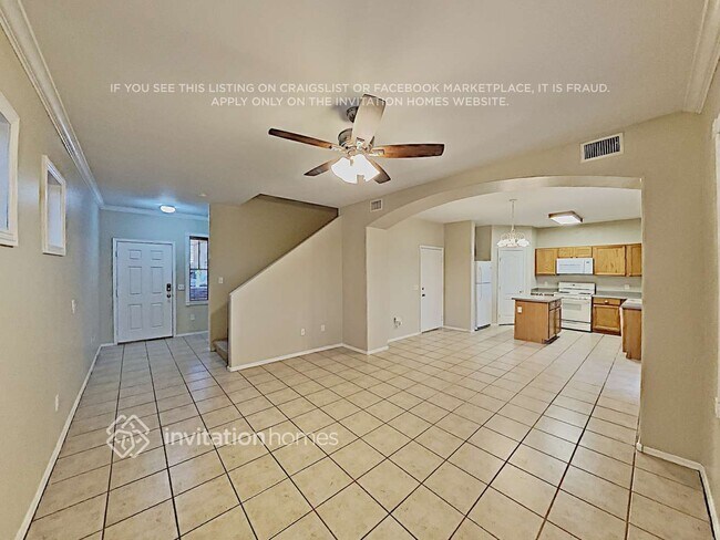 Building Photo - 10638 E Olla Ave