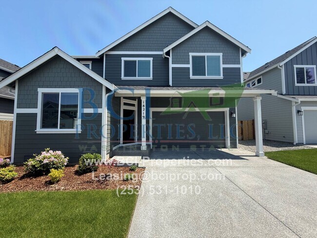 Building Photo - Welcome home to this Brand New 4 Bedroom h...