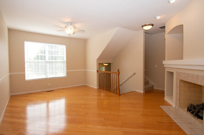 Foto del edificio - 228 Station Park Cir