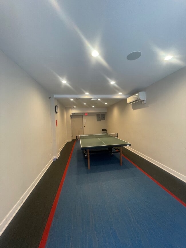 Foto del edificio - 40 Brighton 1st Rd