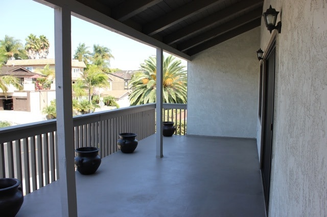 Large front Balcony off Family Room - 24672 La Cresta Dr