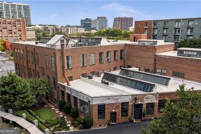 Foto del edificio - 650 Glen Iris Dr NE