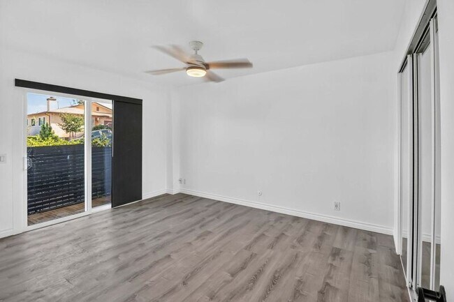 Foto del edificio - 806 E 4th Ave