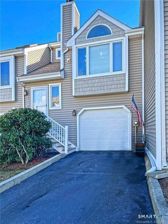 Building Photo - 67 Sandpiper Crescent