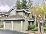 Primary Photo - Beautiful 3 Bd/2 Ba, 1392 sf updated two-s...