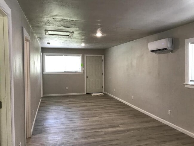 Photo - 8510 Safeguard St House