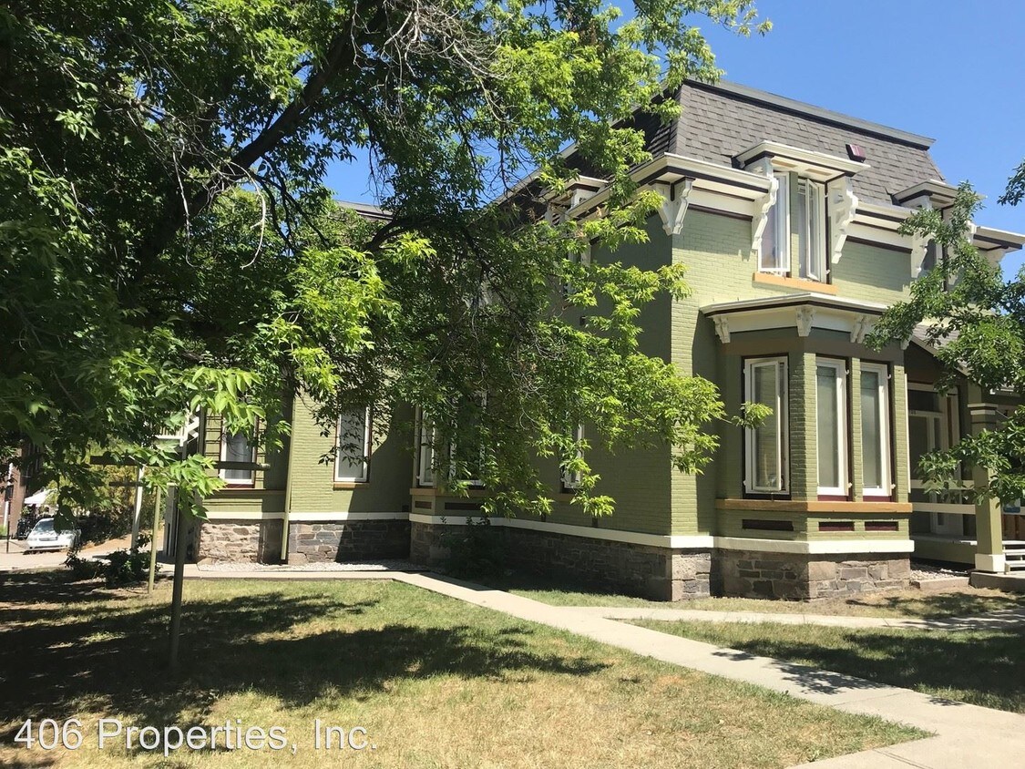 Primary Photo - 220 5th Ave