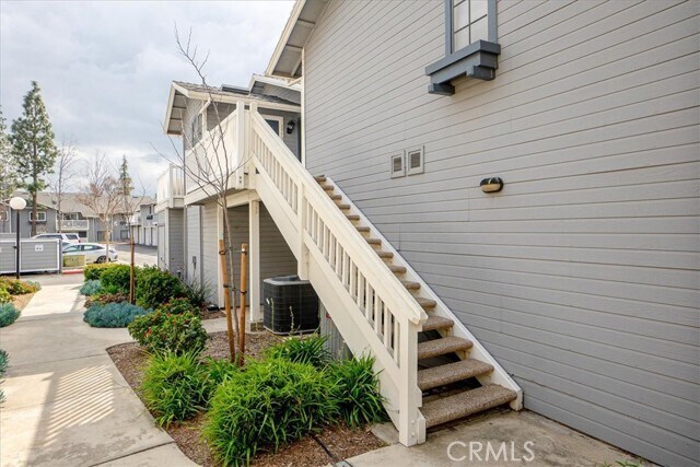 Building Photo - 1773 Shady Oaks Ct