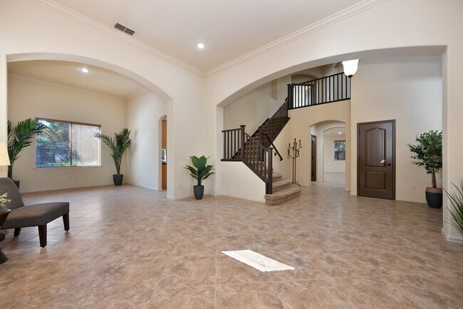 Building Photo - 8441 Briggs Dr