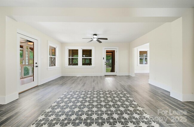 Foto del edificio - 1234 11th St NW