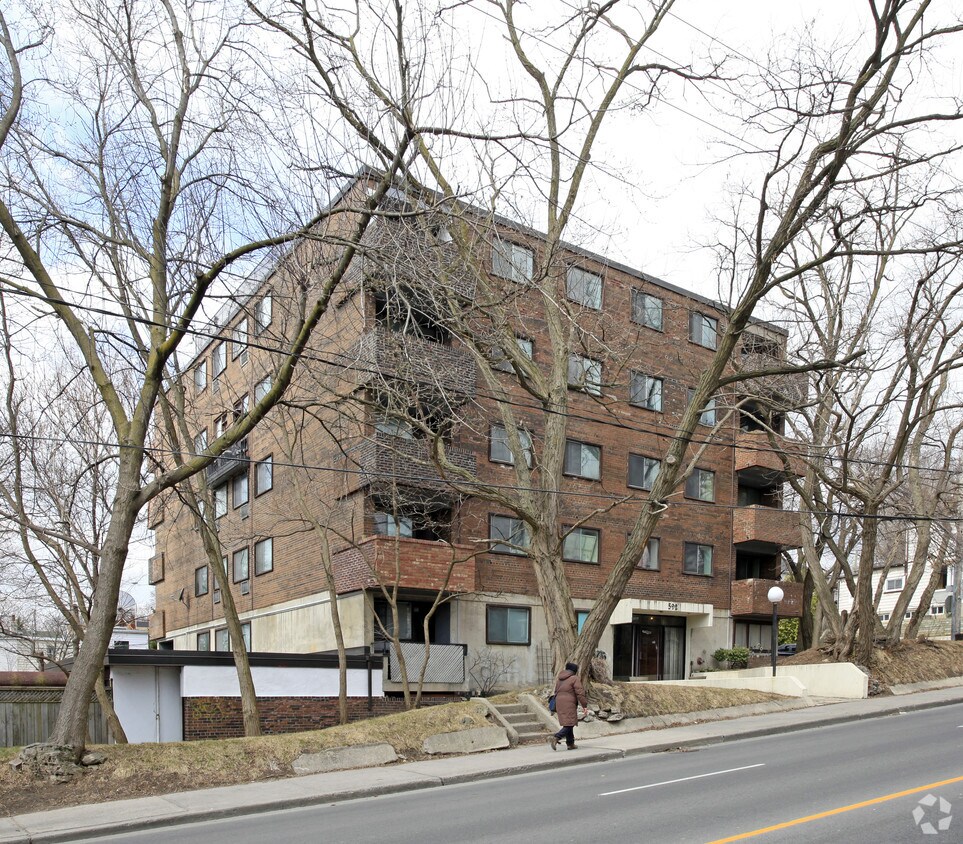 Photo du bâtiment - Villettes Apartments