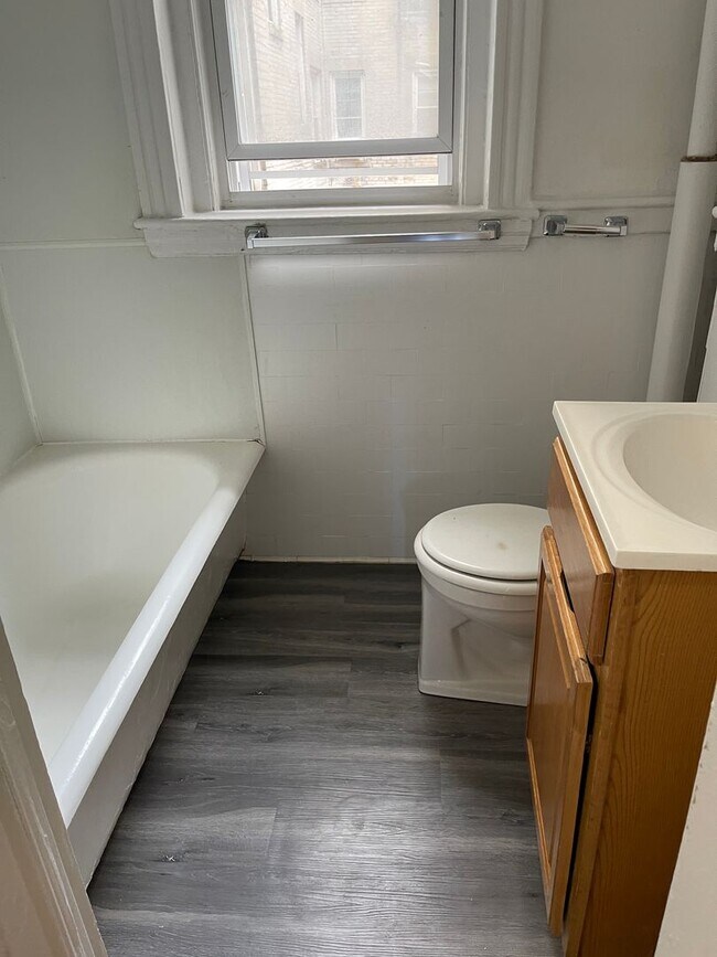 Foto del edificio - Spacious 2  bed splitclose to Fenway Park,...