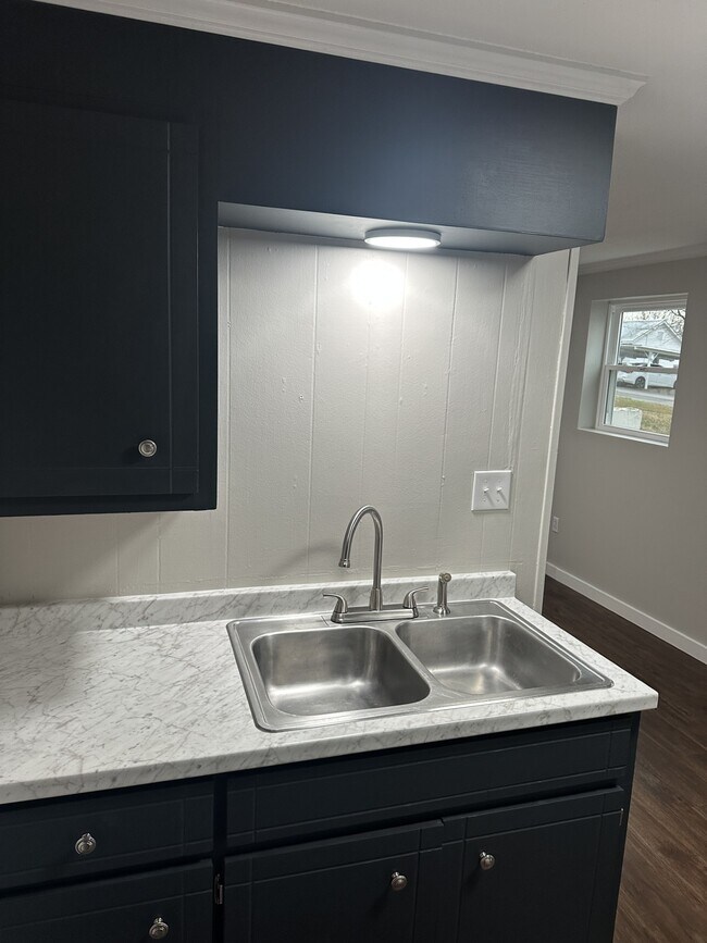 Foto del edificio - Downtown Apartments