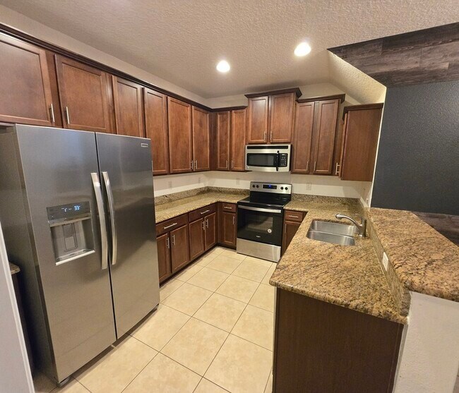 Building Photo - 12258 Black Walnut Ct