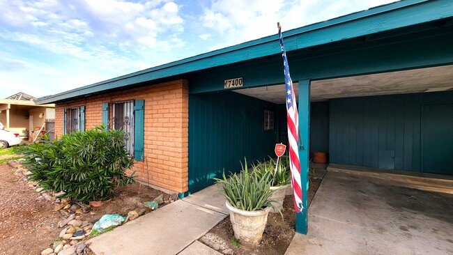 Building Photo - 7400 N Meredith Blvd