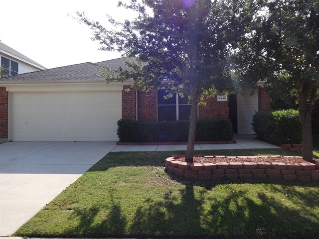 Building Photo - 4848 Carrotwood Dr