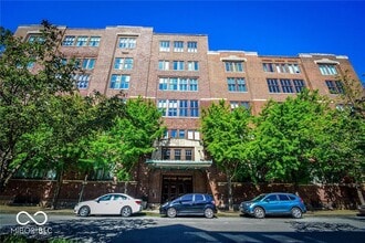 Building Photo - 430 N Park Ave
