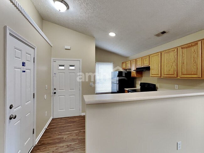 Foto del edificio - 2778 Sussex Place Dr