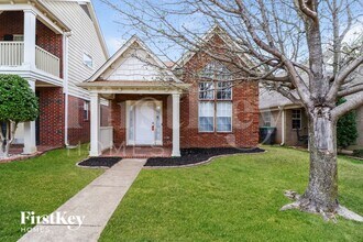 Building Photo - 8558 Shady Elm Dr