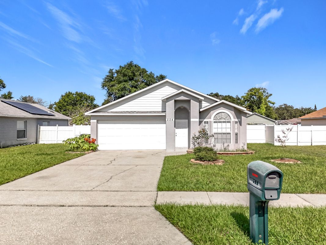 Foto principal - 224 N Hawthorne Ave