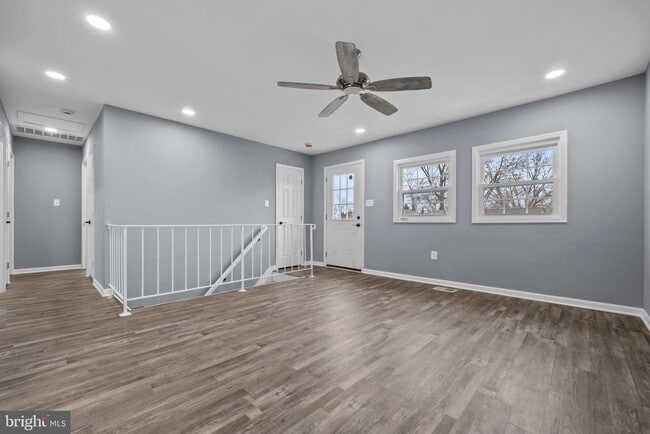 Foto del edificio - 4604 Kentwood Ln