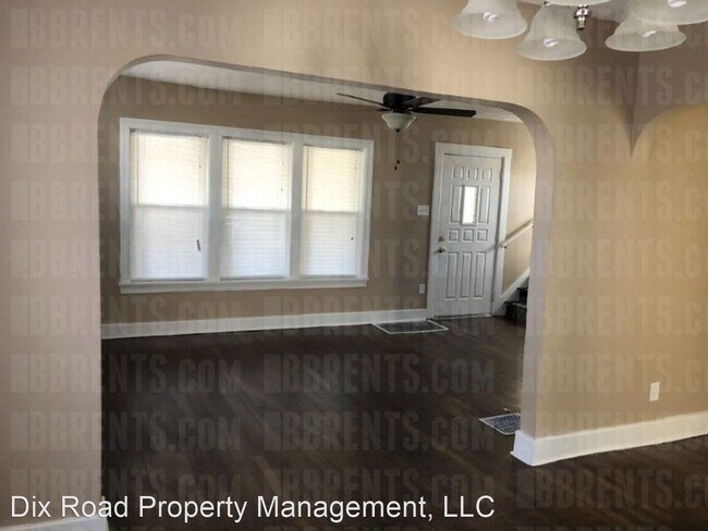 Building Photo - 3 br, 1.5 bath House - 2955 Oakland Avenue