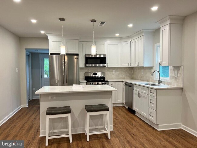 Foto del edificio - 34 Hornets Nest Ln