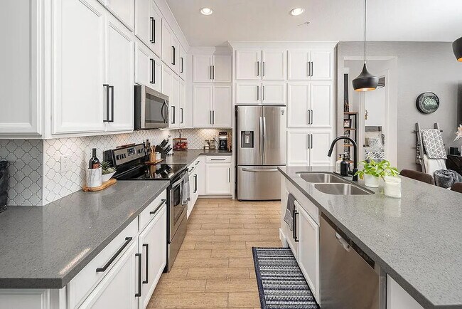 Foto del edificio - 6429 E Thomas Rd