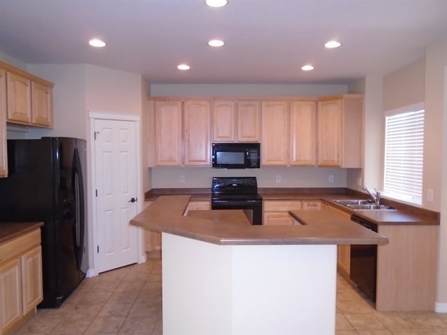 Foto del edificio - 147 S 45th Ave