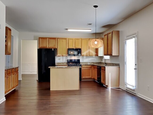 Foto del edificio - 412 Farmwood Way