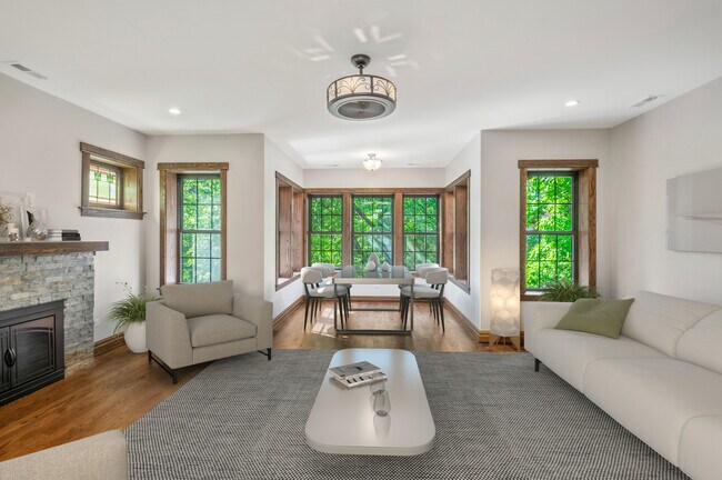 Foto del edificio - 5859 N Magnolia Ave