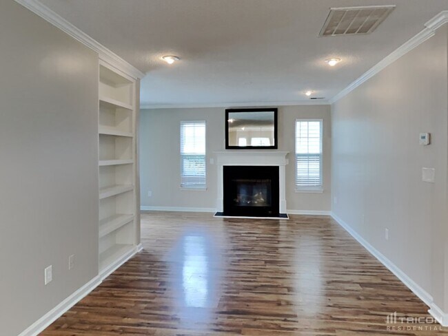 Foto del edificio - 3525 Sunset Hollow Ct